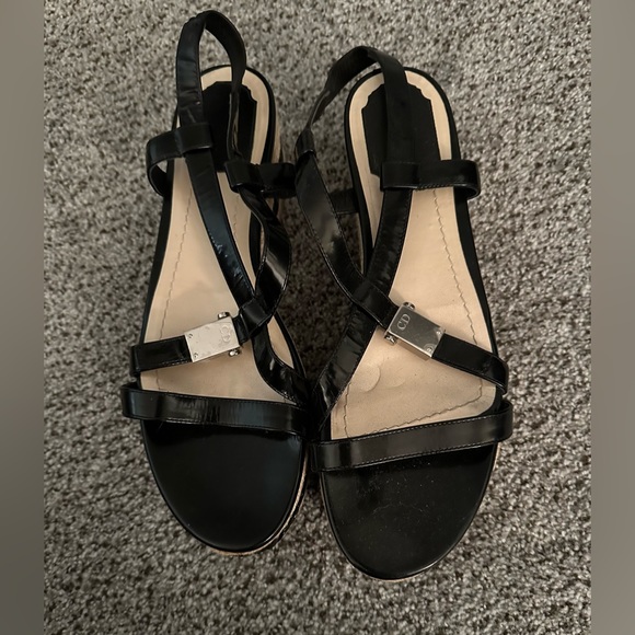 CHRISTIAN DIOR Size 40 9.5 Black Patent Leather Wedge Espadrille Low Sandals - Picture 2 of 10